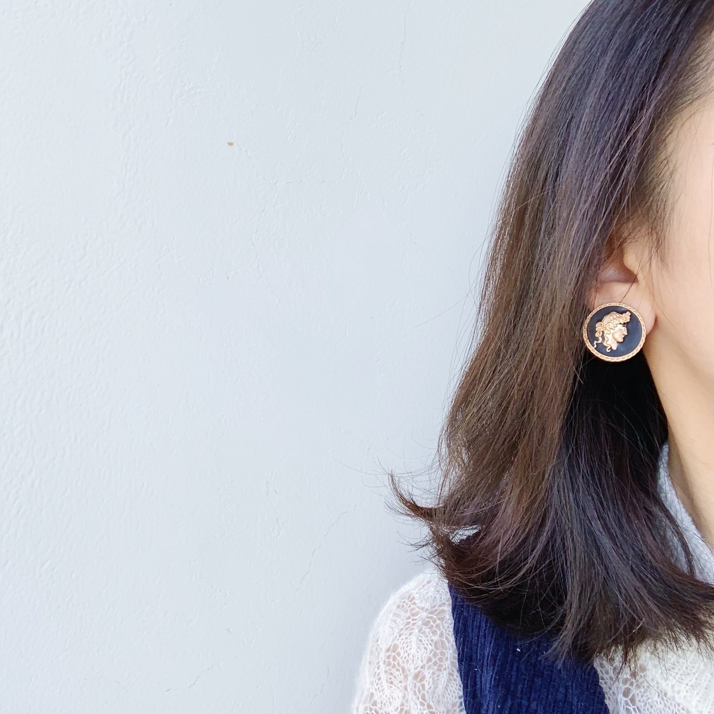 Retro Button Earring