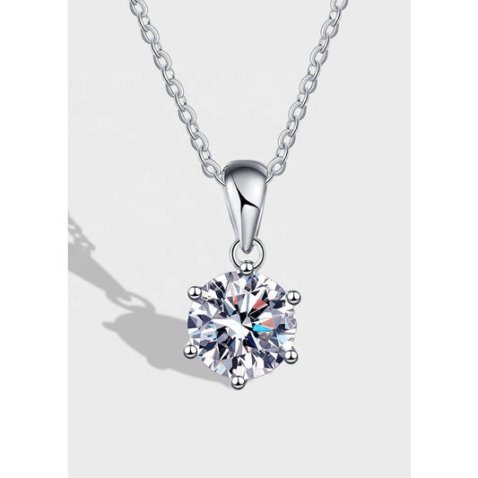 Zircon Chique Solitaire Pendant-Necklace