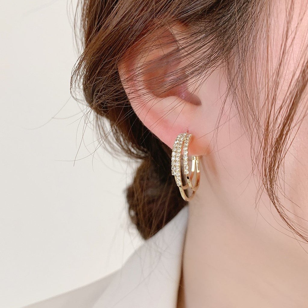 C-shaped three Circle Earring